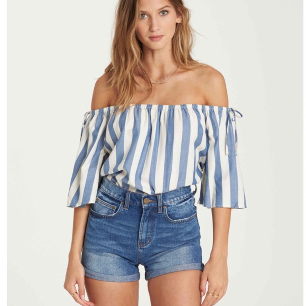 Off the Shoulder Top Billabong